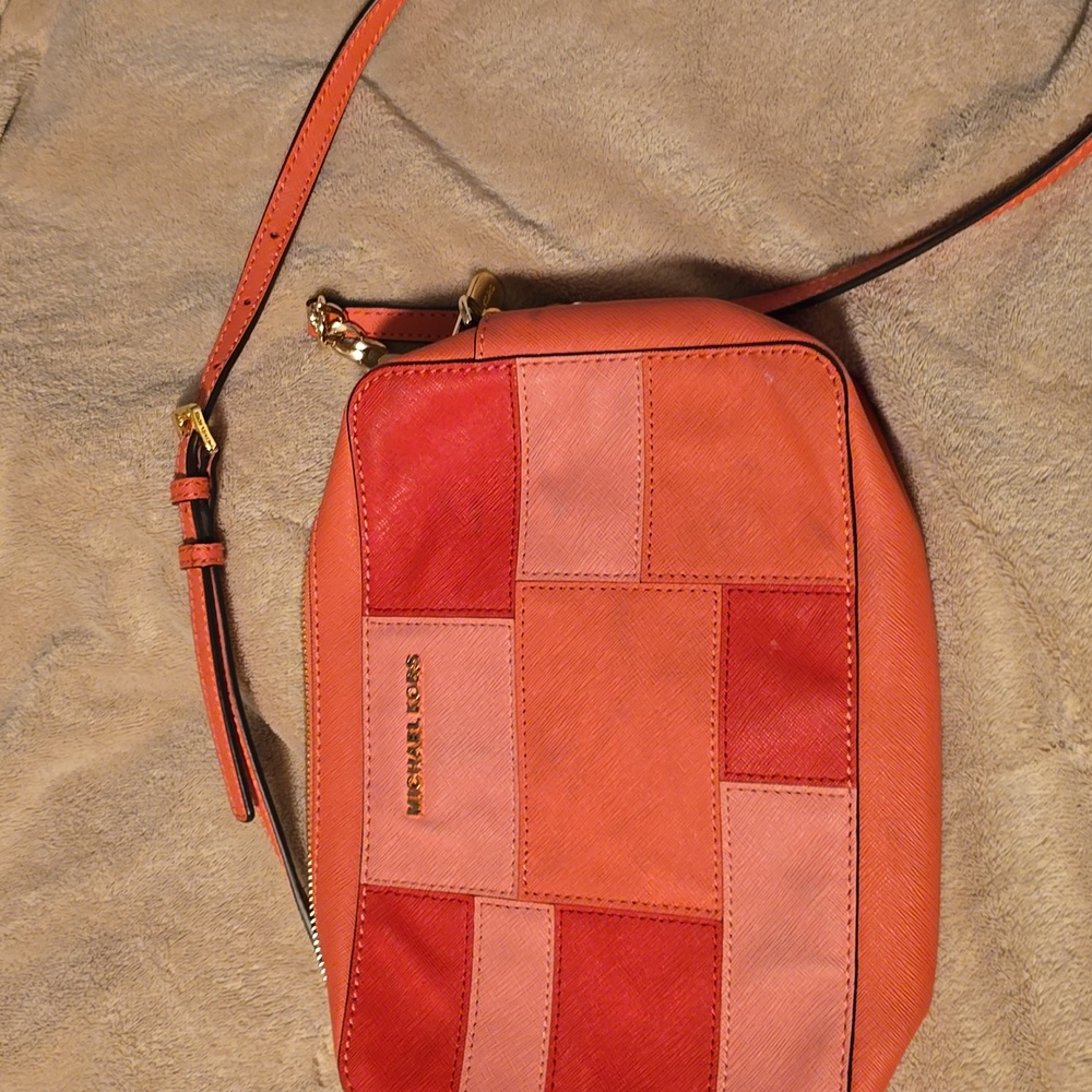 Michael Kors Red And Pink Patchwork Crossbidy Bag - image 2